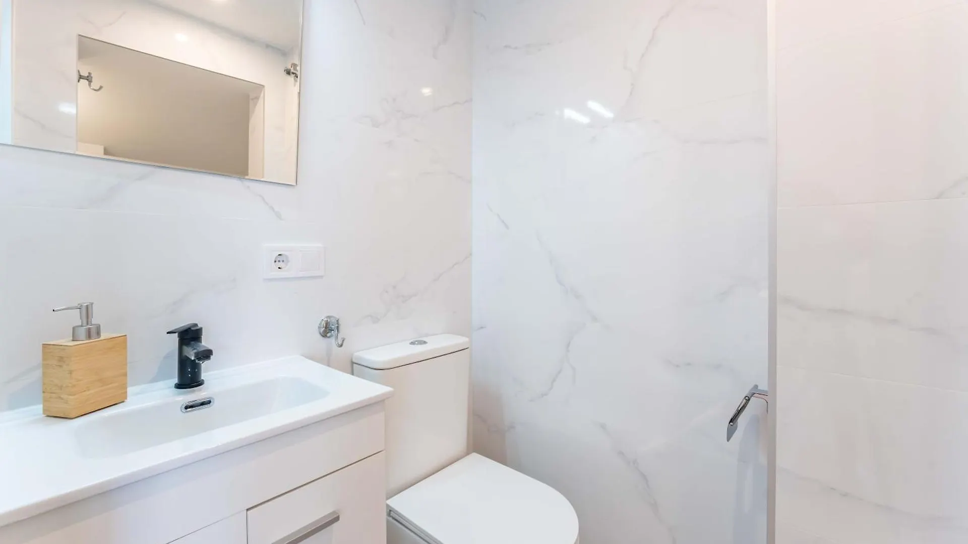 Vb Goya Design House 3Br Marina Villa Benalmadena 0*,