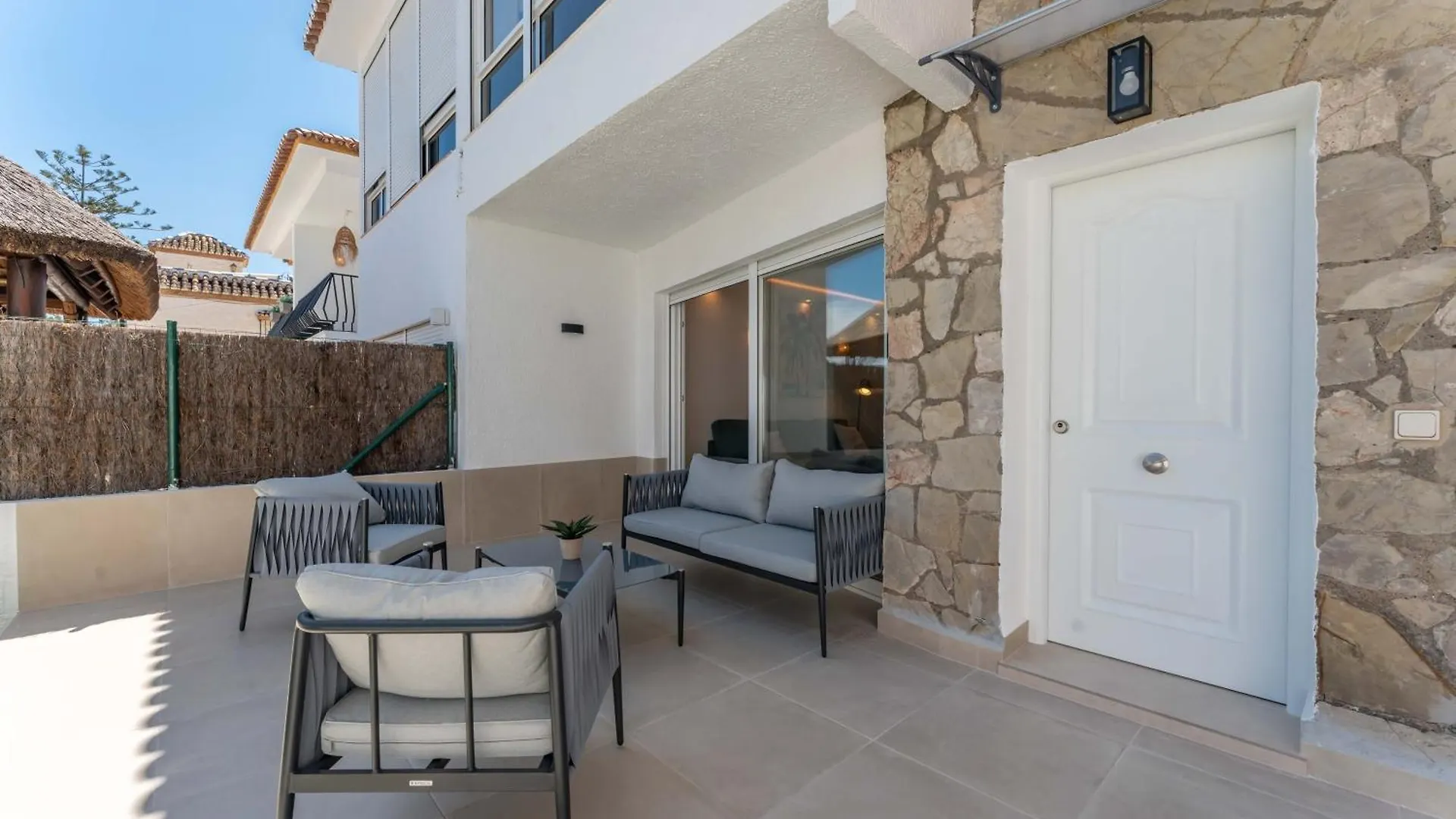 펜션 베날마데나코스타 Vb Goya Design House 3Br Marina 빌라